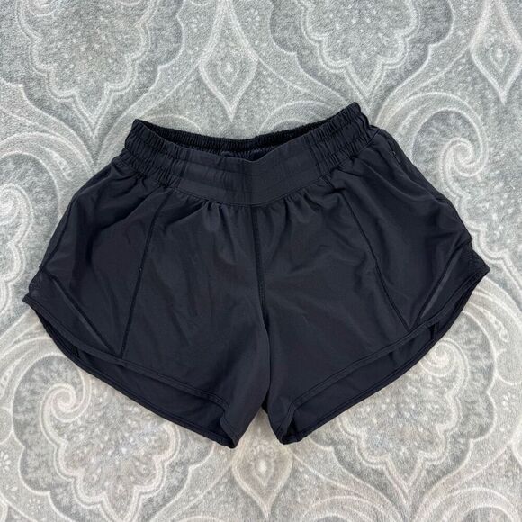 lululemon athletica Pants - Womens Lululemon Hotty Hot Short II *Long